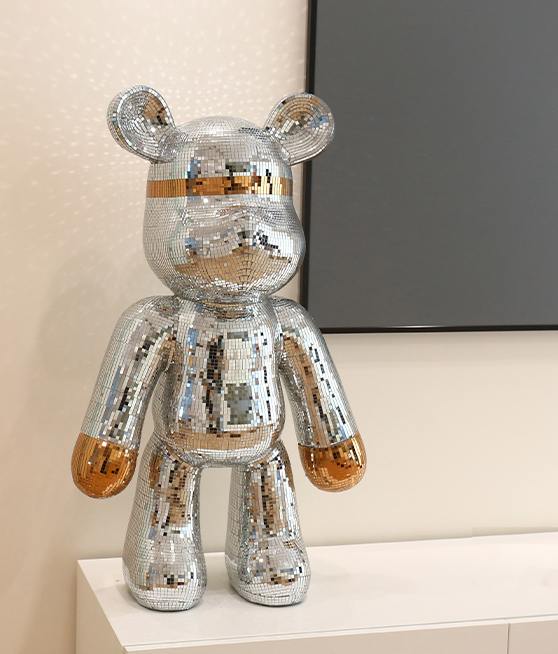 Tượng gấu Bearbrick trang trí phòng khách HSBK-4856 | Flexdecor VN | 3