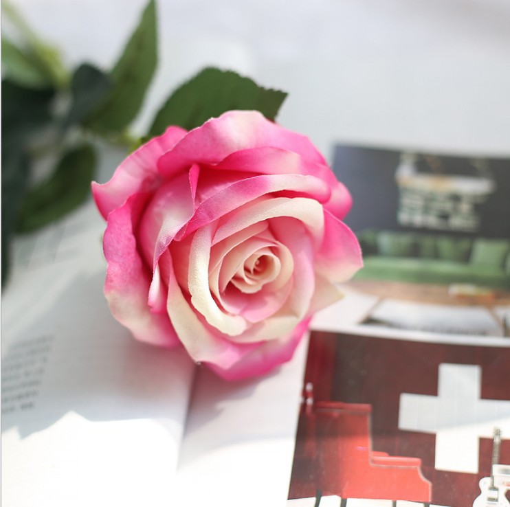 Hoa hồng đỏ vải lụa nhung để bàn HNT0432 | Flexdecor VN | 25
