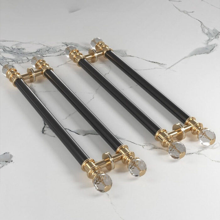 Tay nắm cửa chính bằng inox, gỗ và pha lê GU-5295 | Flexdecor VN | 3