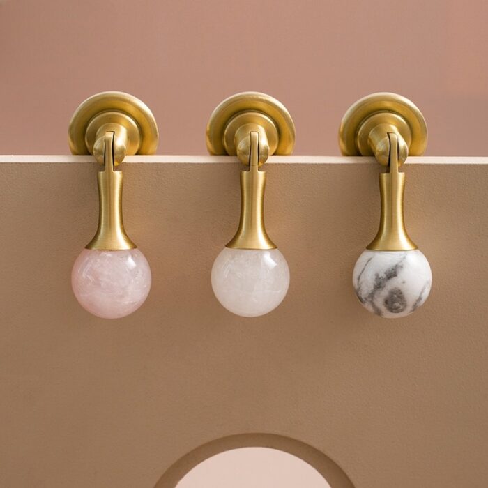 Tay nắm cửa gỗ bằng đồng và pha lê kiểu Pháp LSJDZ | Flexdecor VN | 1