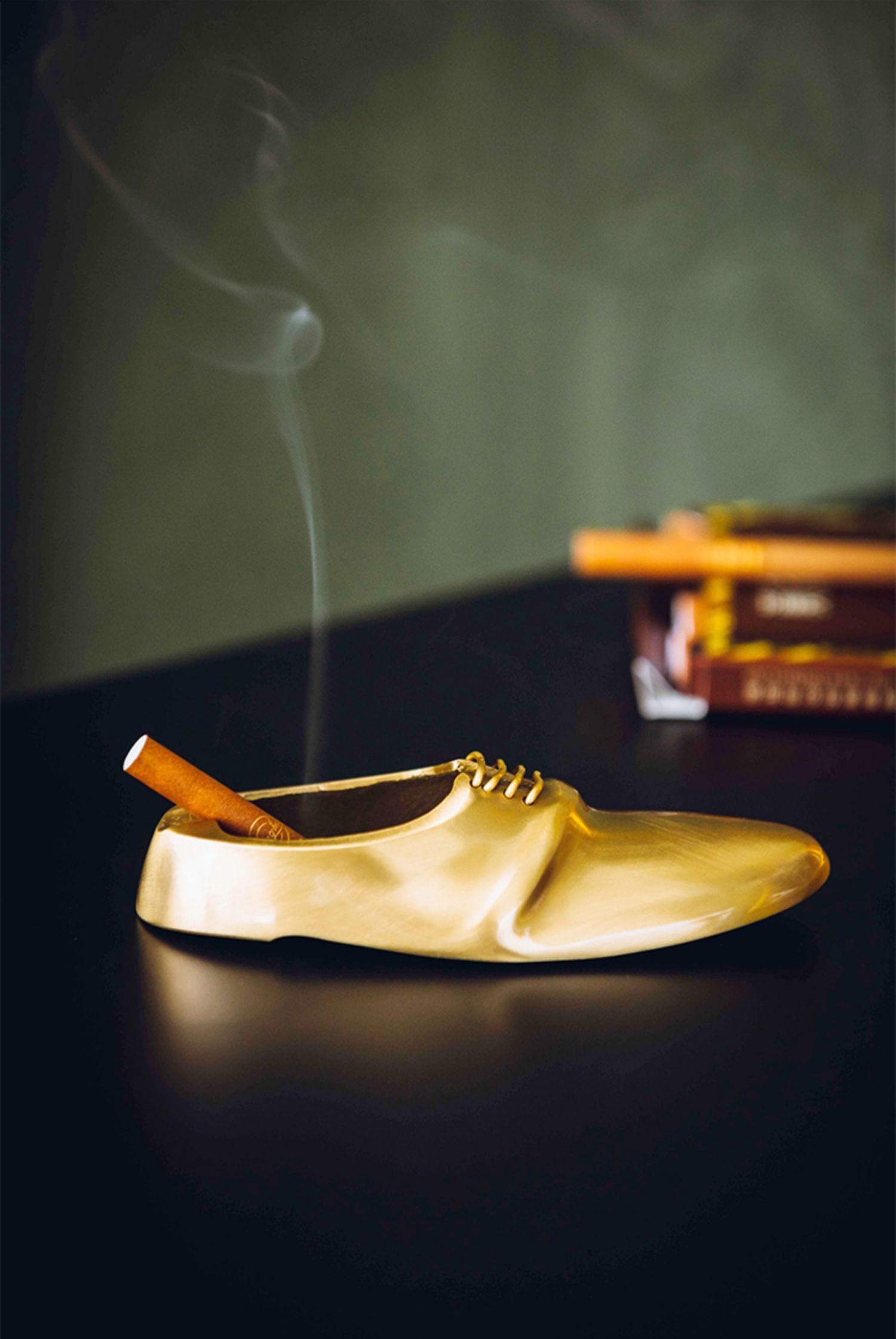Gạt tàn thuốc chiếc giày độc đáo HC4630 | Flexdecor VN | 3