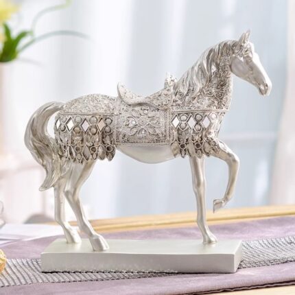 Tượng trang trí ngựa bạc sang trọng LH3189 3