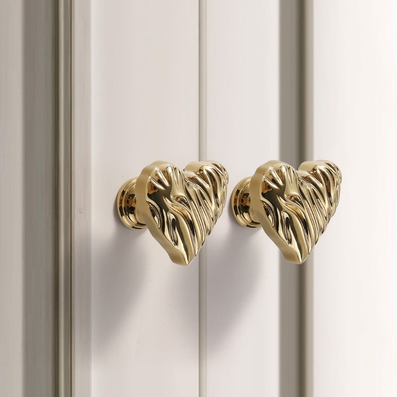 Núm tay nắm tủ đồng hình trái tim cao cấp NS5576 | Flexdecor VN | 89