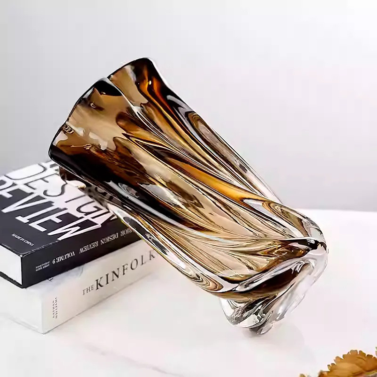 Bình cắm hoa thủy tinh màu hổ phách cao cấp HL921 | Flexdecor VN | 13 Bình cắm hoa thủy tinh màu hổ phách cao cấp HL921 | Flexdecor VN | 12