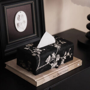 Hộp đựng khăn giấy thêu hoa mận trắng cổ điển SL747