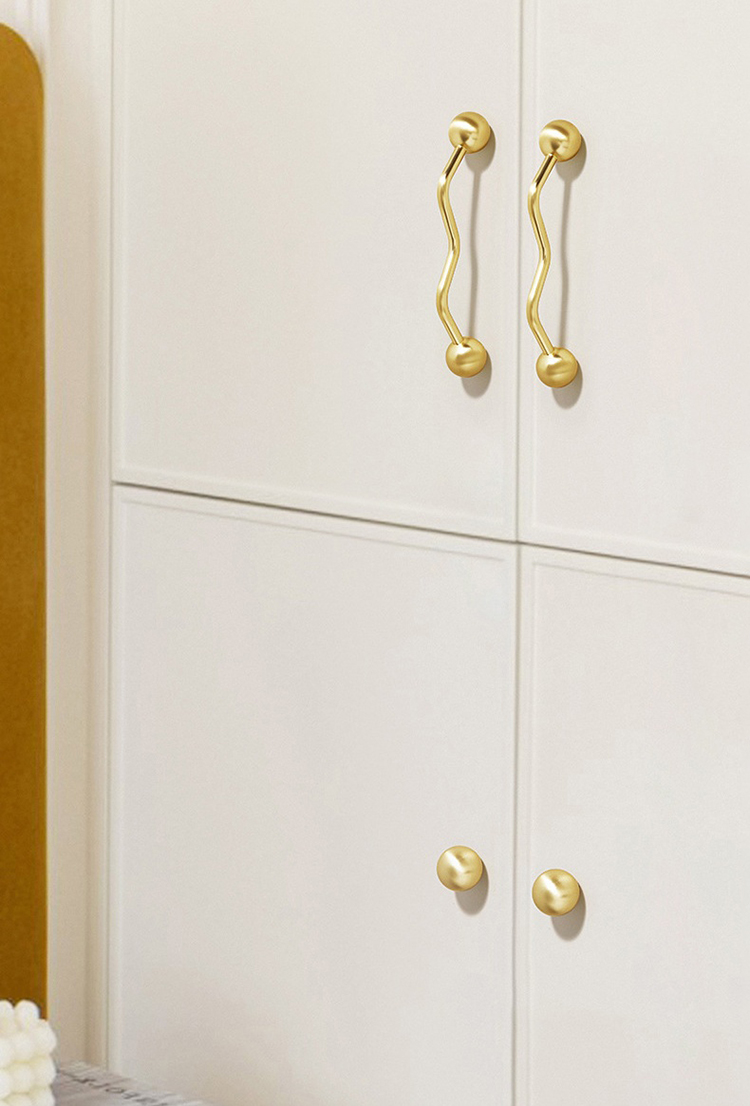 Tay nắm tủ hợp kim nghệ thuật kiểu Pháp YUE770 | Flexdecor VN | 17 Tay nắm tủ hợp kim nghệ thuật kiểu Pháp YUE770 | Flexdecor VN | 16