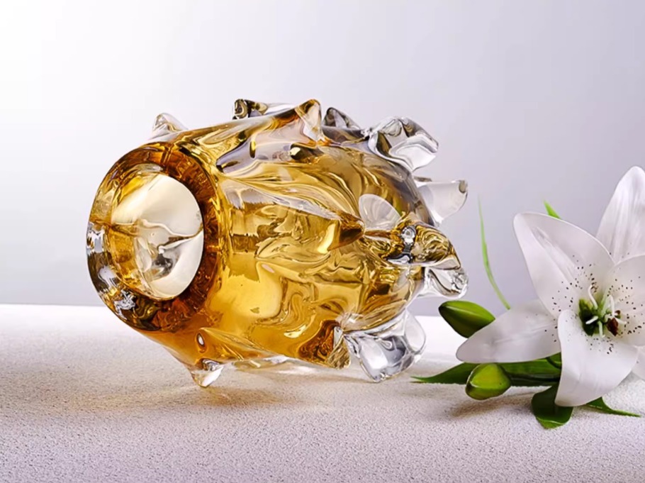 Bình hoa thủy tinh nghệ thuật Amber Wave HL227 | Flexdecor VN | 17 Bình hoa thủy tinh nghệ thuật Amber Wave HL227 | Flexdecor VN | 16