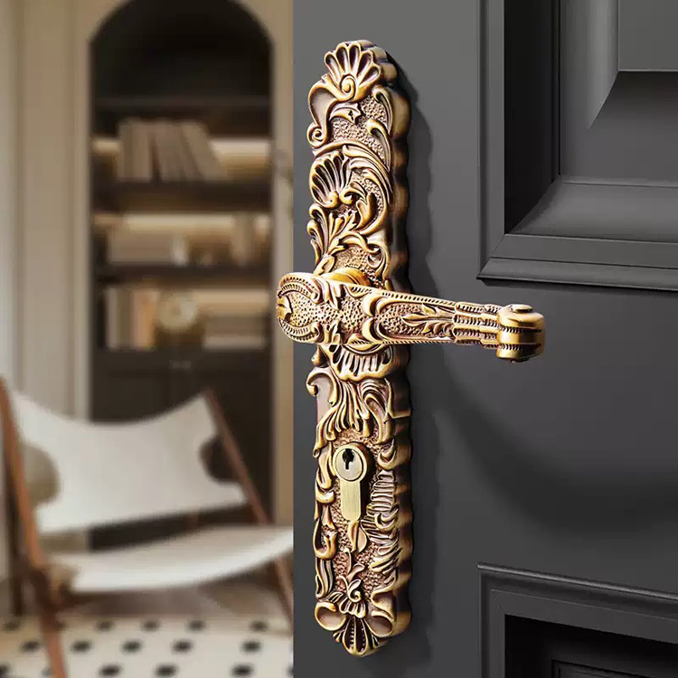 Khóa tay gạt đồng thau chạm khắc cổ điển M1698 | Flexdecor VN | 13 Khóa tay gạt đồng thau chạm khắc cổ điển M1698 | Flexdecor VN | 12