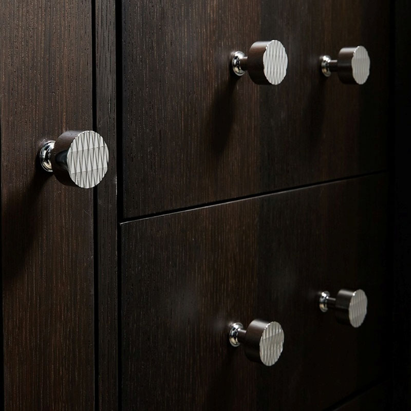 Núm tay nắm tủ đồng thau vân kim cương KPA434 | Flexdecor VN | 15 Núm tay nắm tủ đồng thau vân kim cương KPA434 | Flexdecor VN | 14