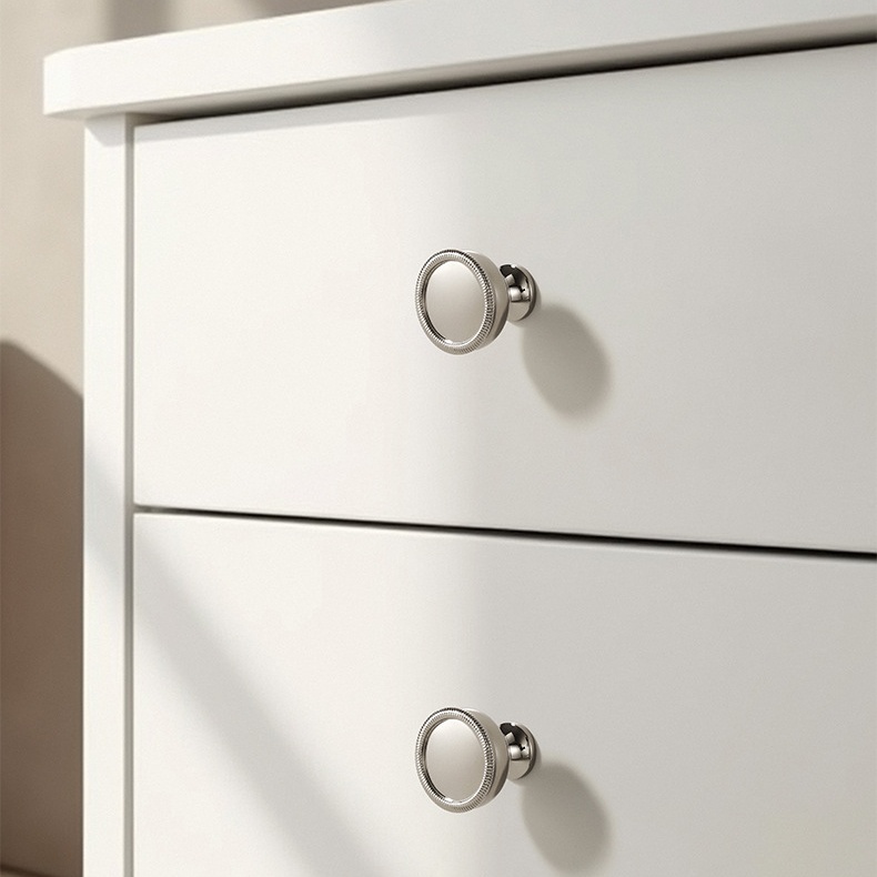 Núm tay nắm tủ đồng tròn viền răng cưa KPA4848 | Flexdecor VN | 16