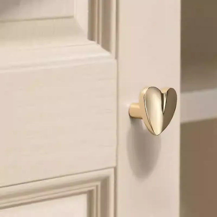 Tay nắm tủ hợp kim trái tim sắc màu VTR97 | Flexdecor VN | 16 Tay nắm tủ hợp kim trái tim sắc màu VTR97 | Flexdecor VN | 15