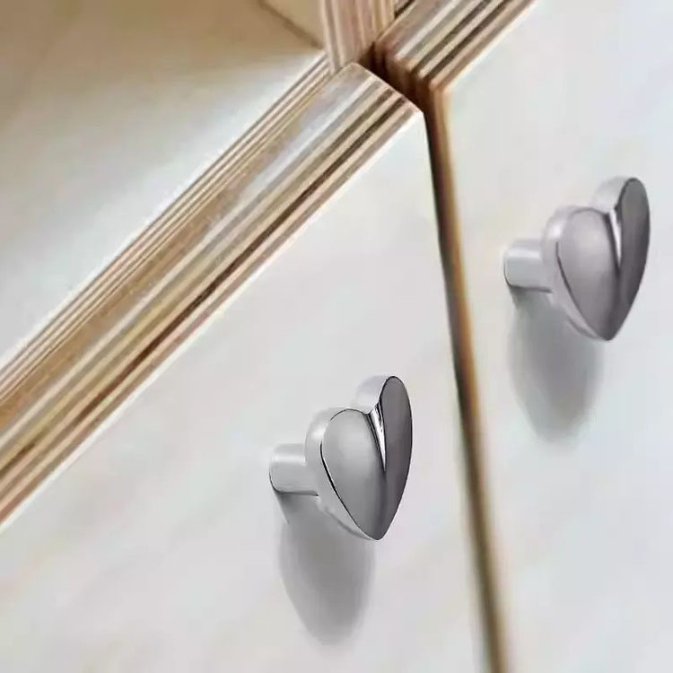 Tay nắm tủ hợp kim trái tim sắc màu VTR97 | Flexdecor VN | 20 Tay nắm tủ hợp kim trái tim sắc màu VTR97 | Flexdecor VN | 19