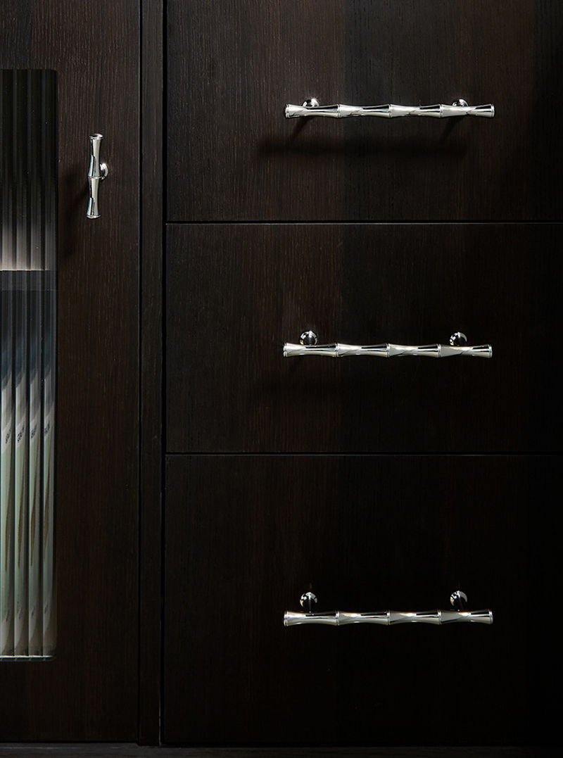 Tay nắm tủ đồng màu bạc dáng thân trúc KPA6218 | Flexdecor VN | 9