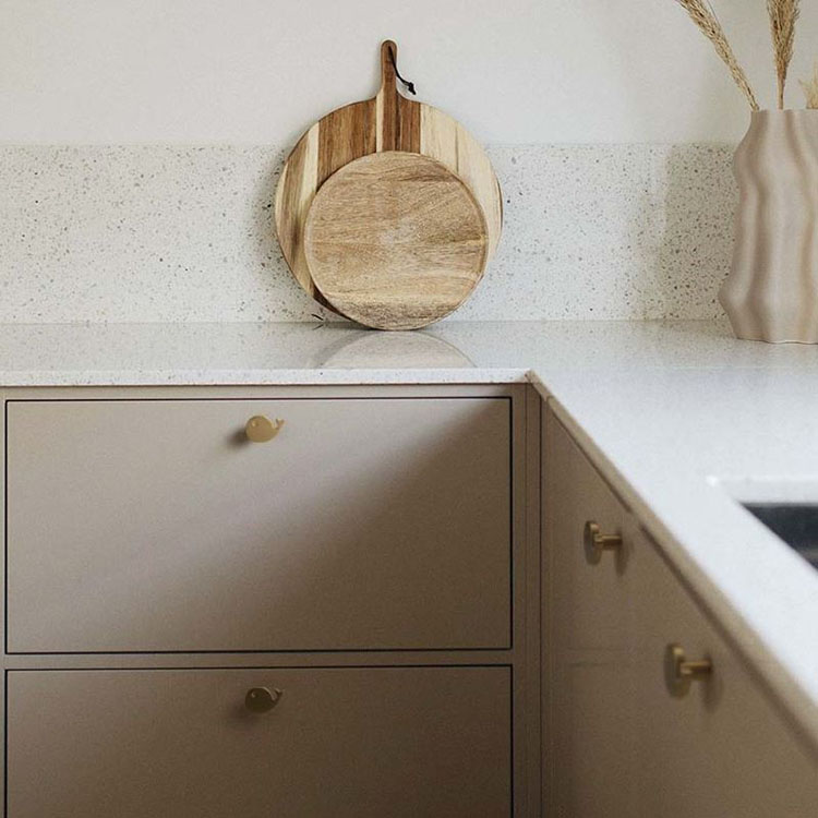 Núm tay nắm tủ đồng hình chú cá voi HUME87 | Flexdecor VN | 20