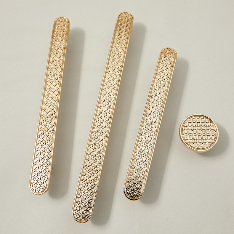 Tay nắm tủ đồng họa tiết đồng xu cao cấp KPA84 | Flexdecor VN | 7