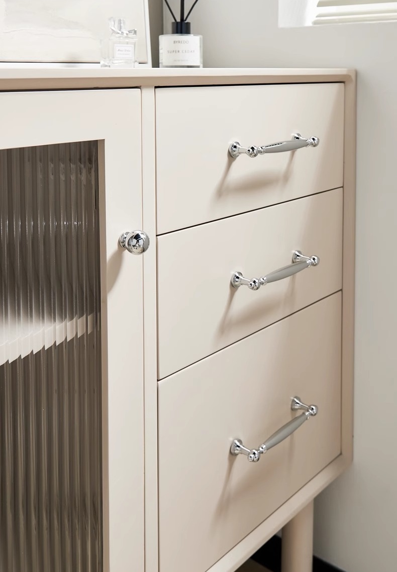 Tay nắm tủ đồng màu bạc sang trọng KPA490 | Flexdecor VN | 12