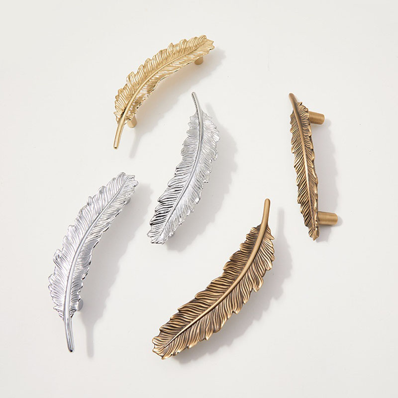 Tay nắm tủ đồng thau decor hình lông vũ KPA2807 | Flexdecor VN | 6