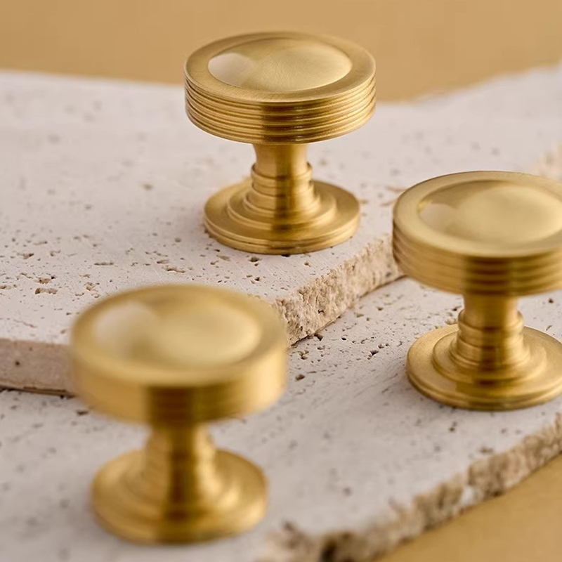 Núm tay nắm tủ đồng đồng tròn viền gân LKTBS01 | Flexdecor VN | 8