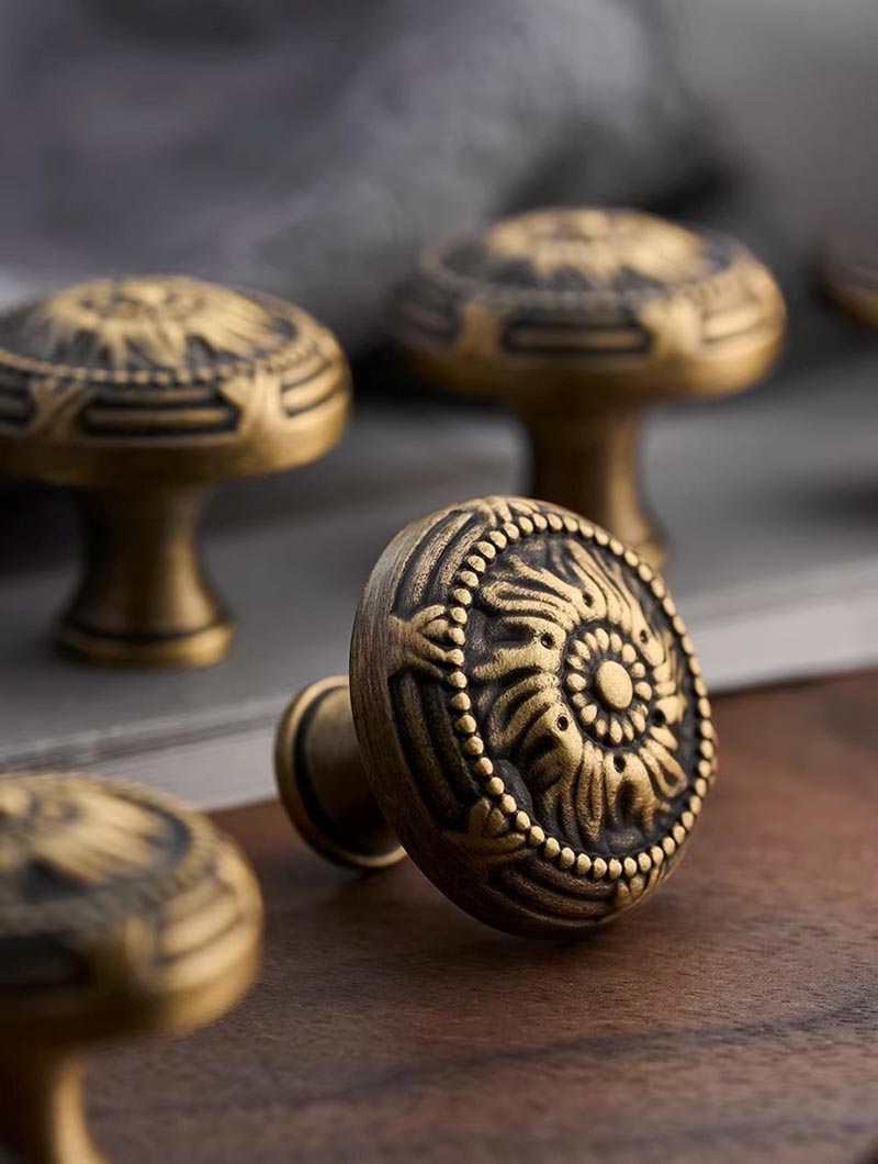 Núm tay nắm tủ đồng hoa văn nổi cổ điển KSTGT04 | Flexdecor VN | 12