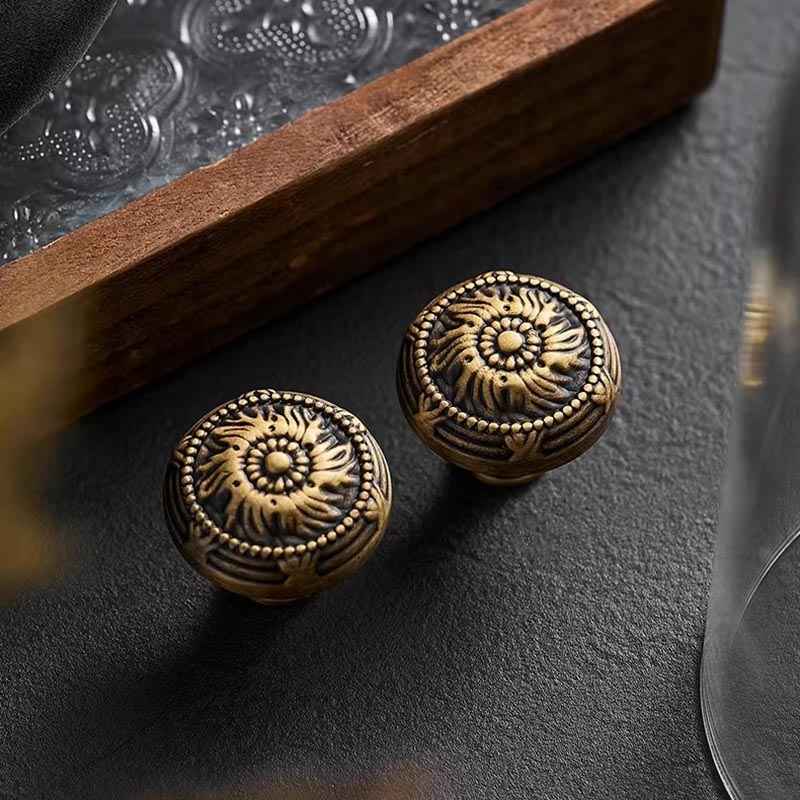 Núm tay nắm tủ đồng hoa văn nổi cổ điển KSTGT04 | Flexdecor VN | 10