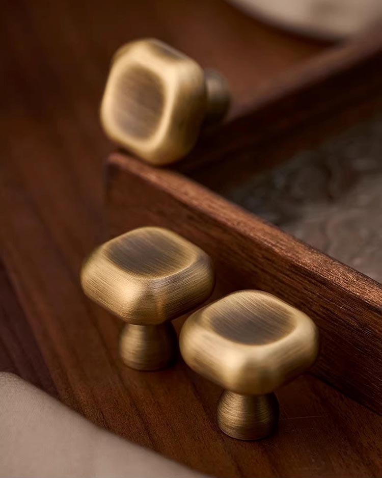 Núm tay nắm tủ đồng khối vuông Retro Brass LKGTS03 | Flexdecor VN | 14