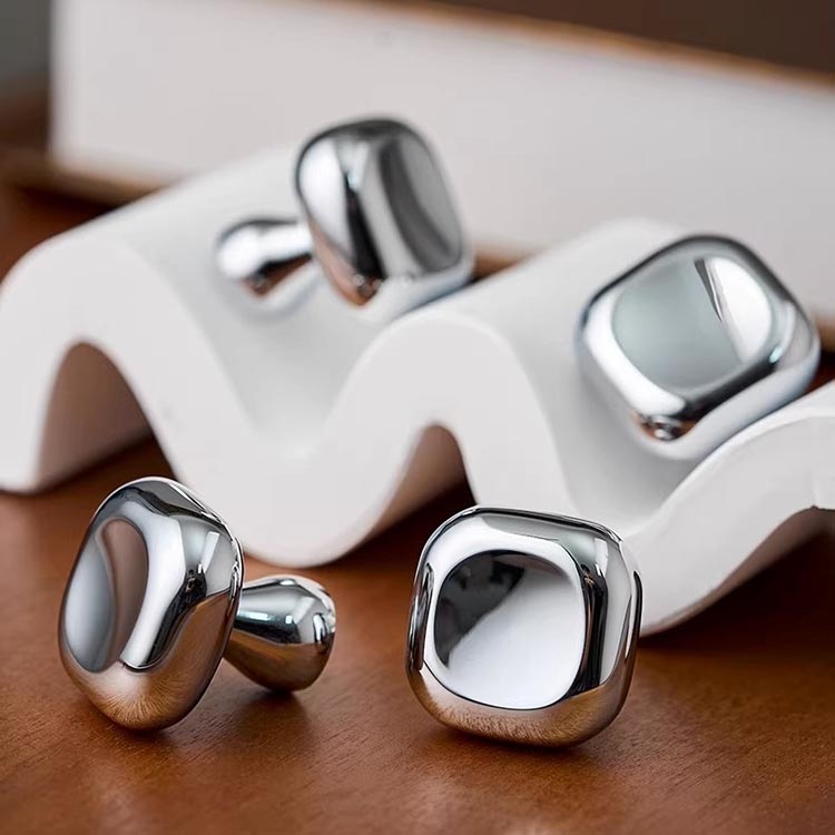 Núm tay nắm tủ màu bạc gương dáng vuông LKDDY04 | Flexdecor VN | 12