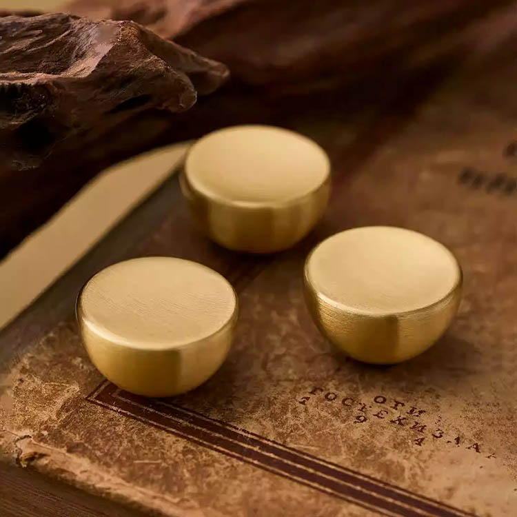 Núm tay nắm tủ tròn đặc đồng mờ Classic WYTBS01 | Flexdecor VN | 18