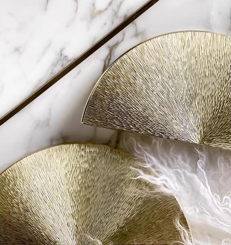 Tay nắm tủ bán nguyệt vân ánh sáng bằng đồng OVLI96 | Flexdecor VN | 19