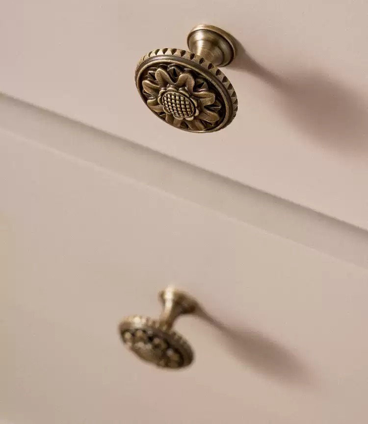 Núm tay nắm tủ đồng hoa hướng dương Vintage HGT6192 | Flexdecor VN | 18