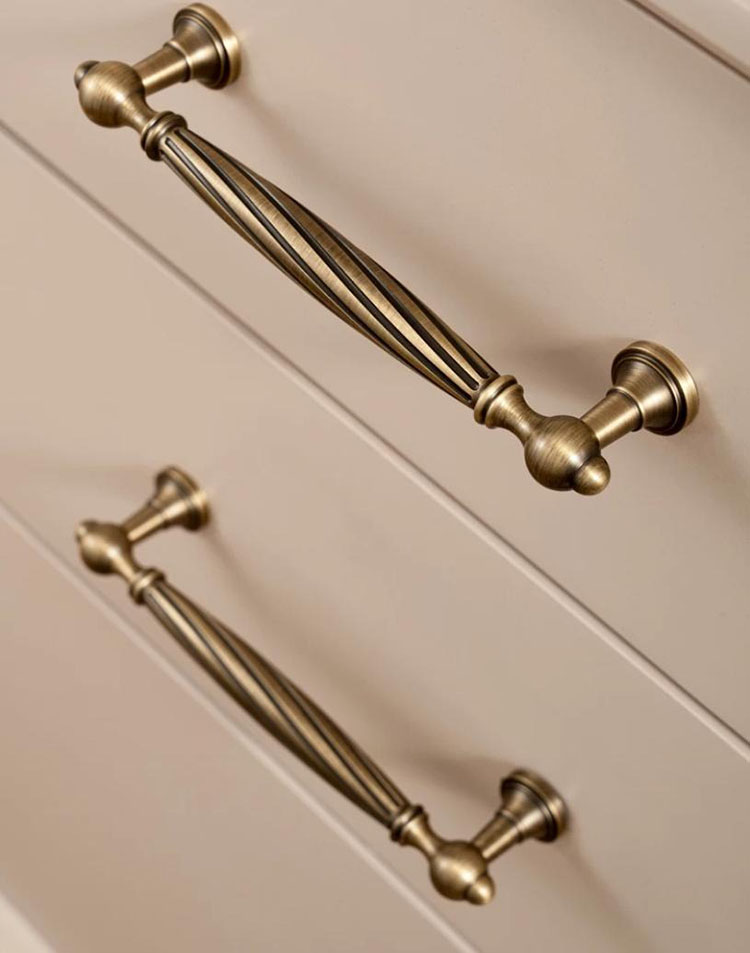 Tay nắm tủ đồng thau vân sọc châu Âu HGT2111 | Flexdecor VN | 15